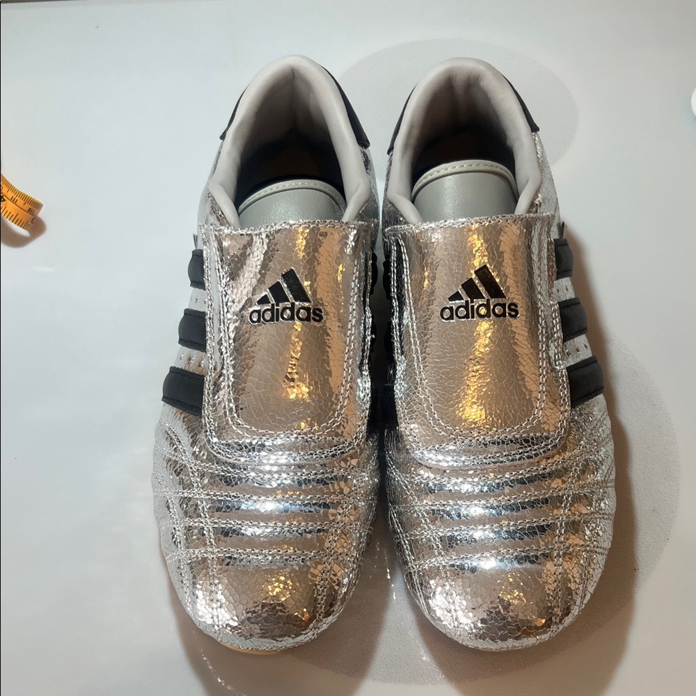 Adidas Taekwondo sneakers silver metallic, slip-on design and size 8